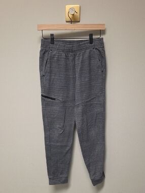 All In Motion Boys Jogger Sweatpants, Size Large (12/14)